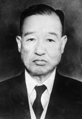 八木林作市長